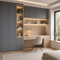 Armoires de bureau bleu-gris et chêne clair avec bureau, tiroirs et rangements ouverts