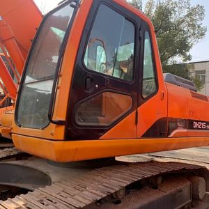 Excavateur hydraulique sur chenilles DH215-9E d'occasion en bon état pour la construction, l'agriculture et le creusement Nouveau prix Moteur Doosan - Product Image 3