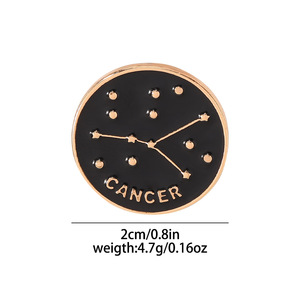 Set Promozionale di 12 Spille Metalliche Costellazione Zodiacale Personalizzate, Distintivi Rotondi in Lega di Zinco Smaltati, Badge Astrologici Segni Stellari - Product Image 2