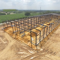 Entrepôt en structure d'acier léger avec services de soudage et de découpe, bâtiment de stockage préfabriqué