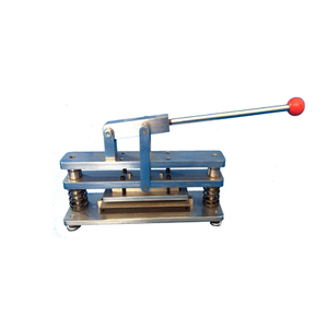 Machine d'échantillonnage par pression latérale ECT, coupe-échantillons manuel pour le bord des cartons ondulés - Product Image 1
