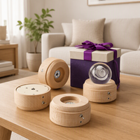 Boîte à musique élégante avec boule de cristal sur base rotative en bois, décoration de Noël, cadeau avec lumières LED USB, décoration romantique pour la maison, vente en gros