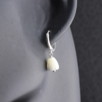 Boucles d'oreilles créoles tendance en or 14K avec pendentifs en forme de bourgeons de magnolia Yulan, bijoux permanents pour le quotidien