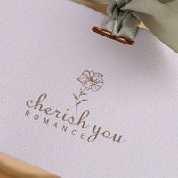 Boîte en papier texturé estampé à chaud, pliable en triangle, avec nœud en soie, pour bonbons et friandises de mariage