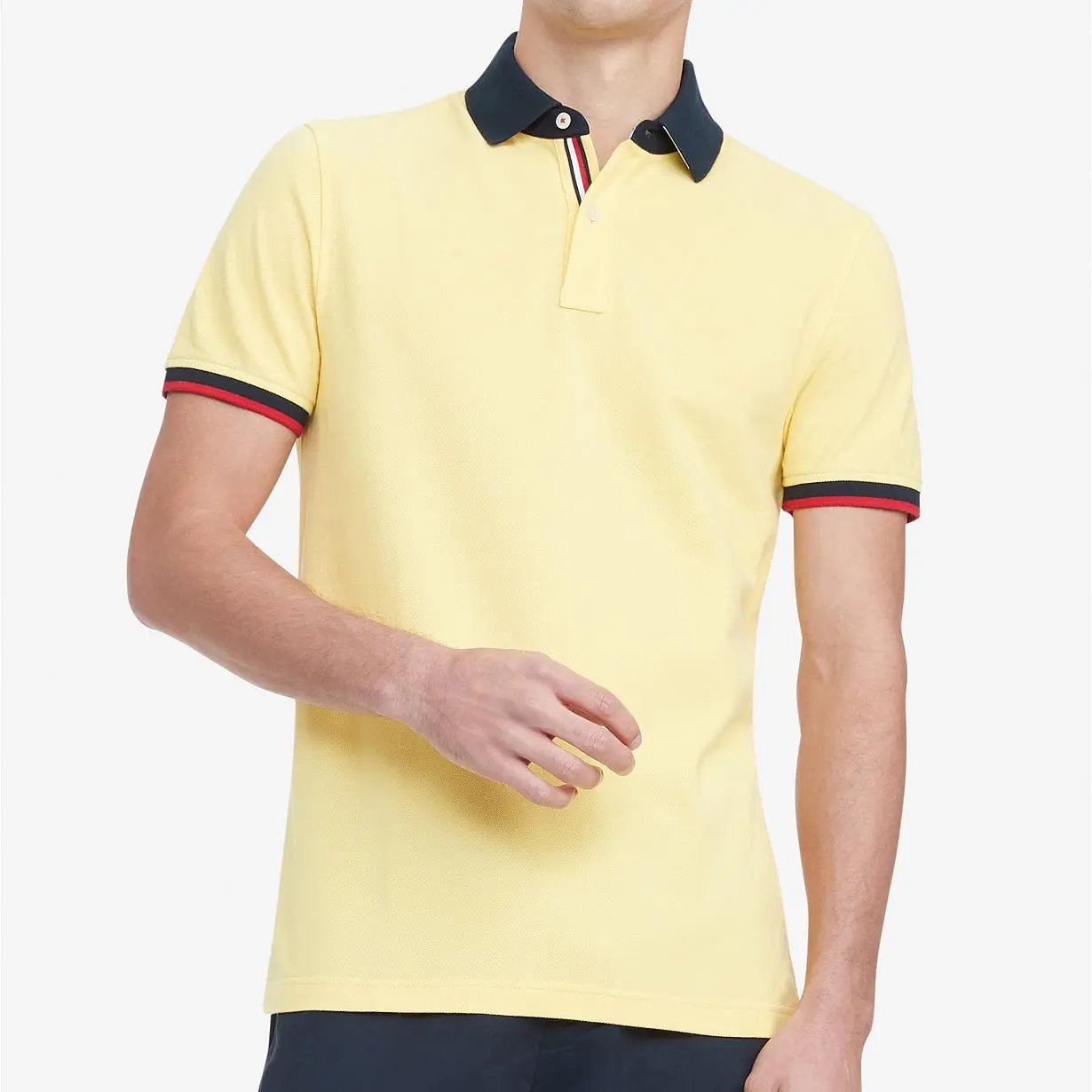 Custom The Best Men's Polo Shirts Contrast Trim At The Placket And Cuff Slim Fit Hot-selling Polo Shirt