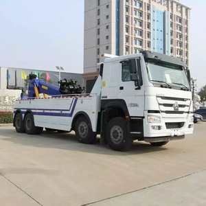Vente directe usine – Camion de dépannage HOWO 8x4 25-30T avec grue de levage pour services d'urgence routière - Product Image 4