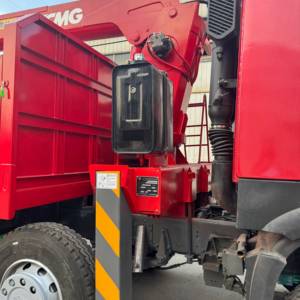 משאית מנוף Howo 8x4 הנמכרת ביותר בניגריה, 420 כוחות סוס, מצוידת במנוף 12 טון - Product Image 6