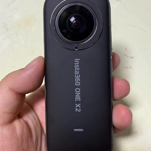 Insta360s <span class=keywords><strong>ONE</strong></span> X2 <span class=keywords><strong>360</strong></span> de Segunda Mano °   Cámara de Acción con Video de 5.7K a 30fps - Product Image 1