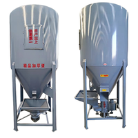Nouvelle ligne de production automatique d'aliments pour volailles, mélangeur et broyeur vertical à haute productivité
