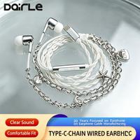 Earbud Kabel Tipe-C Model Kalung Fashion, Kabel TPE 1.2m, Headphone Stereo HIFI dengan Rantai Dekorasi Logam untuk Karaoke dan Penggunaan Sehari-hari
