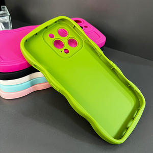 Coque de téléphone à motif de grande vague pour iPhone 15, coque souple antichoc de couleur unie pour iPhone 14 Pro/ 12/16 - Product Image 2