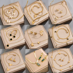 ขายส่ง18K ชุบทองสแตนเลสเพทายดอกไม้ผีเสื้อหัวใจต่างหูสร้อยคอสร้อยข้อมือแหวนแฟชั่นชุดของขวัญ - Product Image 1