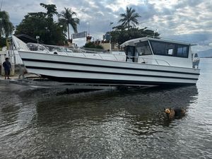 Barco de Carga de Aluminio de 8 Toneladas, 11m x 4m, Fabricado en China, con Certificado CE - Product Image 4