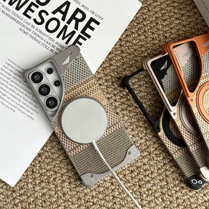 Funda Magnética Metálica 360 con Soporte para Teléfono, para <span class=keywords><strong>Samsung</strong></span> S23 S24 S25 S26 Ultra, Panel Trasero de Brocado, Marco de Aluminio, Antigolpes - Product Image 3