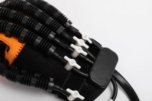 Guantes Robóticos de Rehabilitación para Terapia de Manos, Guantes Espejo para Entrenamiento de Dedos y Uso Doméstico en Hemiplejia Post-Ictus - Product Image 6