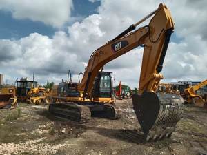 Pelle hydraulique Caterpillar 330D L d'occasion avec engrenage central 3TON en bon état et moteur à pompe 320D 3TON Core Gear - Product Image 2