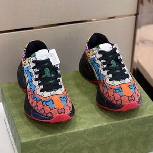 Zapatillas de Marca de Alta Calidad al por Mayor para Mujer y Hombre Zapatos de Lujo de Diseñador para Caminar Zapato Deportivo de Lujo Personalizado en Piel Genuina - Product Image 5