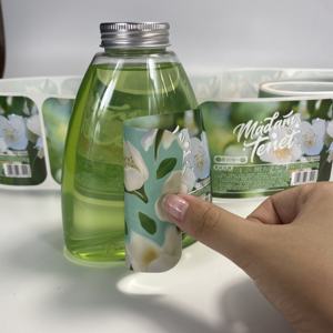 Admite etiquetas adhesivas de doble cara personalizadas, pegatinas impermeables, etiquetas brillantes para botellas de bebidas - Product Image 6