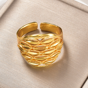 Anillos de Joyería Fina Ajustables Chapados en Oro de 18K con Diseño Floral Hueco Vintage Elegante para Mujer - Accesorio de Joyería al por Mayor - Product Image 1