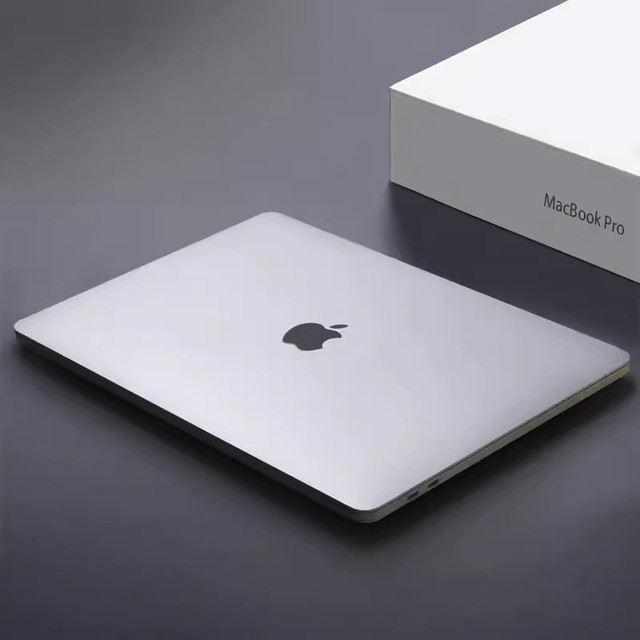 High Quality 11.6 Inch 13.3inch 15.4inch Used Laptop Book Pro Air Ultra-thin Game Independent Graphics Notebook Studentbook