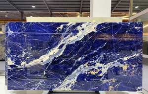 Dalle de quartzite moderne de luxe inspirée du cloisonné, bleu royal avec des veines ambrées, imperméable, polie, pour mur intérieur, design graphique - Product Image 4
