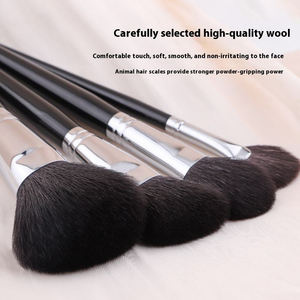 Ensemble <span class=keywords><strong>de</strong></span> 18 pinceaux <span class=keywords><strong>de</strong></span> maquillage professionnels <span class=keywords><strong>de</strong></span> haute qualité en poils synthétiques noirs <span class=keywords><strong>de</strong></span> luxe pour le visage, les yeux, les ombres à paupières, manche en bois, végan - Product Image 2