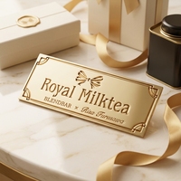Boîte à parfum personnalisée avec étiquette métallique haut de gamme en alliage de zinc, logo encastré doré électro-plaqué, plaque signalétique