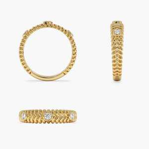 Anillo de Diamantes de Alta Calidad en Oro Sólido de 14k con Tres Diamantes Naturales de Corte Brillante, Diseño Único Acanalado, Certificado Ético ODM - Product Image 4