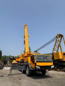 Grúa hidráulica sobre orugas de la marca china XCA QY XCT stc de 25/50/70/75/80/100/130 toneladas, impulsada por motor diésel, para construcción y elevación. - Product Image 3