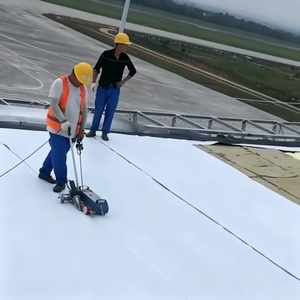 Nouvelle machine de soudage industrielle à air chaud pour matériaux imperméables, soudeuse automatique de toiture PVC/TPO - Product Image 1