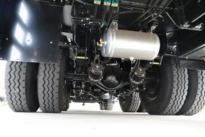 Equipo de construcción STC800E5 Camión grúa con capacidad de 80 toneladas, opción ideal para obras viales, minería <span class=keywords><strong>y</strong></span> uso de construcción global - Product Image 5