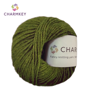 Suministro de fábrica Soft Nm1/2,4 70% Lana Merino extrafina 30% Hilo mezclado de <span class=keywords><strong>yak</strong></span> para tejer - Product Image 2