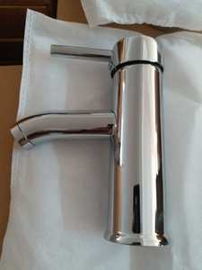 זול sus201 מעוקל יריקה כרום ליטוש מים חמים חם מערבל ברז מים קרים חמים - Product Image 2