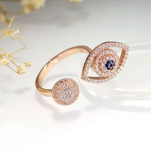 Anello Aperto Stile Occhio del Diavolo con Dettagli Scintillanti, Design Regolabile, Accessori di Moda per Donne - Product Image 4