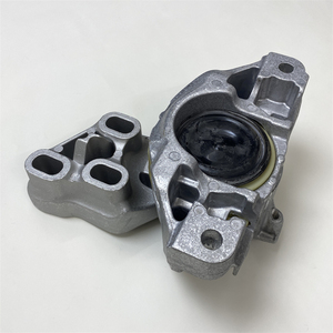 Soporte de Motor 2462400617 para Mercedes Benz Clase A W176, Clase <span class=keywords><strong>B</strong></span> W246, CLA, GLA OEM 2462400617 - Product Image 3