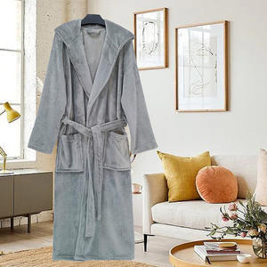 Peignoir en <span class=keywords><strong>polaire</strong></span> <span class=keywords><strong>de</strong></span> flanelle unisexe personnalisé <span class=keywords><strong>pour</strong></span> femmes hiver longs hommes vêtements <span class=keywords><strong>de</strong></span> nuit Spa bain <span class=keywords><strong>Robe</strong></span> à capuche - Product Image 4