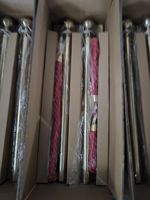 Support de queue rétractable, corde de velours, poteau de stanchion, contrôle de la foule, système de gestion, delinateur flexible, barrière de poteau d'avertissement de route