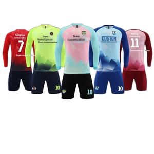 Мужская Футбольная форма с длинным рукавом - Product Image 1