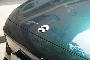 Vinilo para Rotulación de Vehículos Verde Montaña de 6.5mil PET, de Alto Brillo, que Cambia de Color, Anticorrosión, Fácil de Instalar, Adhesivo para Carrocería - Product Image 4