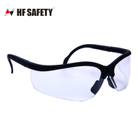 Lunettes de sécurité transparentes de style enveloppant au design unique, lunettes de protection pouvant être fabriquées avec des fonctions anti-buée, anti-rayures, anti-UV