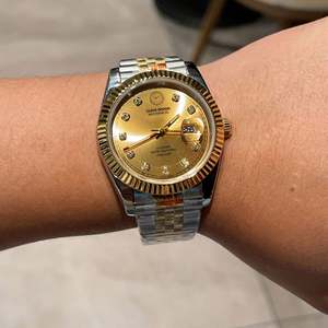 Montre-bracelet en acier inoxydable avec verre saphir lumineux de qualité supérieure, mouvement automatique 3235, montres mécaniques pour hommes, 40 mm - Product Image 2