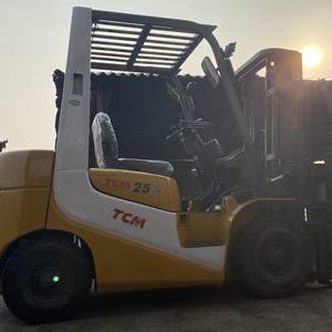 รถยกมือสอง TCM 25 แบบเลื่อนด้านข้าง 2.5 ตัน เครื่องยนต์ Isuzu ของแท้จากญี่ปุ่น รุ่น FD25T3 ประสิทธิภาพสูง มีสินค้าในสต็อก - Product Image 2