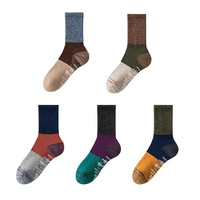 Chaussettes de sport professionnelles à haute performance et à prix compétitif, avec circulation d'air ventilée, pour athlètes de piste et de terrain
