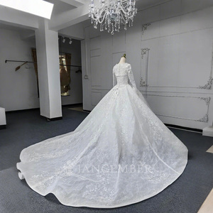 Vestido de Novia ANY43 con Lentejuelas, Escote Corazón, Estilo Princesa, con Apliques de Pedrería, Encaje, Cristal, Cola de Capilla, Largo hasta el Suelo, Natural - Product Image 3