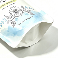 Pochette souple portable personnalisée avec bec verseur, format voyage, design coloré, pour gel nettoyant cosmétique, emballage plastique