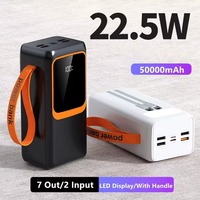 Nouvelles batteries externes portables 50000 mAh PD 22,5W à charge rapide avec affichage numérique LED, lampe de poche intégrée et câbles intégrés – Station d'alimentation