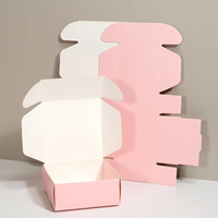 Fabricant de boîtes d'expédition en carton écologiques à faible MOQ, impression de boîtes d'emballage roses, boîte cadeau personnalisée, boîte de colisage en carton ondulé