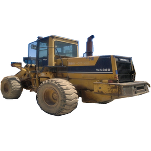 รถตักหน้า Komatsu WA320 มือสอง (รุ่น WA320-3/5/WA600) เครื่องยนต์ CAT ปั๊มไฮดรอลิก เกียร์บ็อกซ์ 15 ตัน 92 กิโลวัตต์ ปี 2020 ผ่านการทดสอบและตรวจสอบแล้ว - Product Image 1