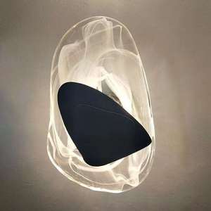 Lampe murale en cristal créative postmoderne pour salon, chambre à coucher, bureau - Lampe d'art de showroom de designer avec corps en fer et en cuivre - Product Image 3