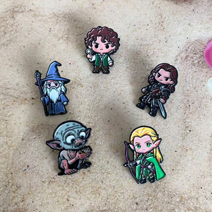 Broche créative en alliage de zinc sur <span class=keywords><strong>le</strong></span> thème du Seigneur des Anneaux, personnalisée, Gandalf, Elfe, Hobbit, <span class=keywords><strong>Gollum</strong></span>, technique de peinture à l'huile pour la décoration - Product Image 4
